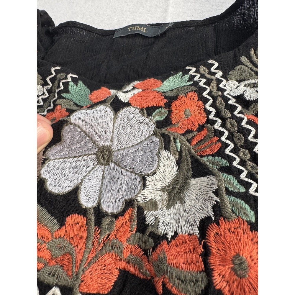 THML Tank Top Womens Medium Black Embroidered Floral Boho Scoop Neck Sleeveless - Picture 5 of 8